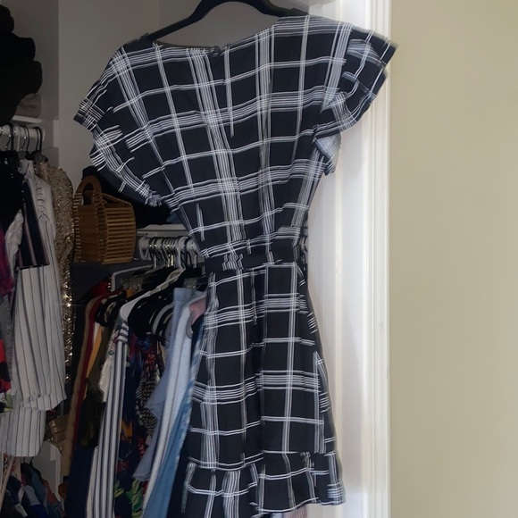 Linen Mini Dress - Picture 3 of 4